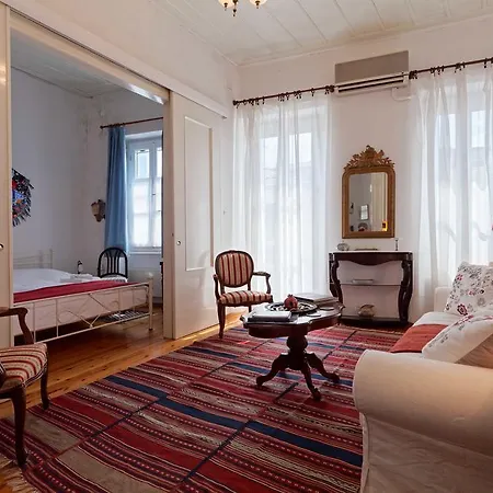 Semesterbostad Anneta House Galaxídhion